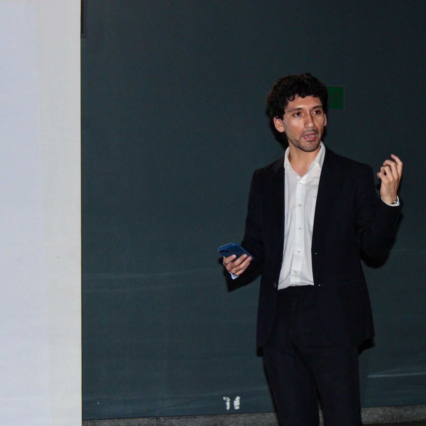 Eduardo Zuca presentando